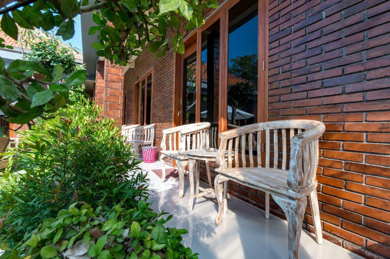 Dicky Guest House 2 Batu Bolong Canggu  Exterior photo